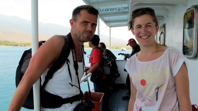 Pasangan dari Belanda yang sedang berlibur di Indonesia selama 2 minggu. They're heading to Komodo Island.